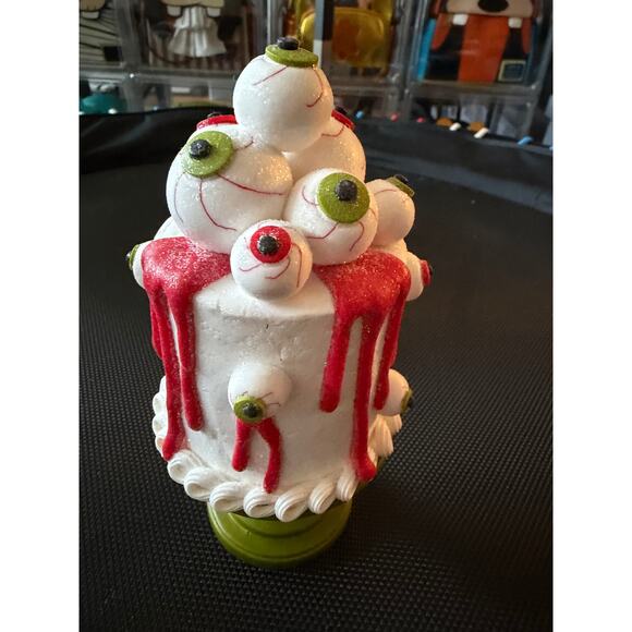 HomeGoods Halloween Mini Cake with Eyeballs Figurine. G.U.C. - Picture 2 of 5